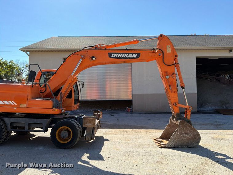 image for item FT6467 2007 Doosan DC190W wheeled excavator