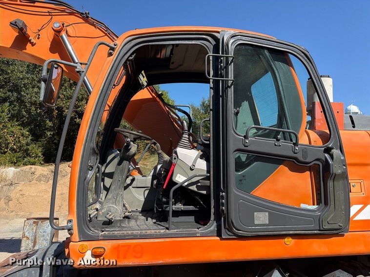 image for item FT6467 2007 Doosan DC190W wheeled excavator