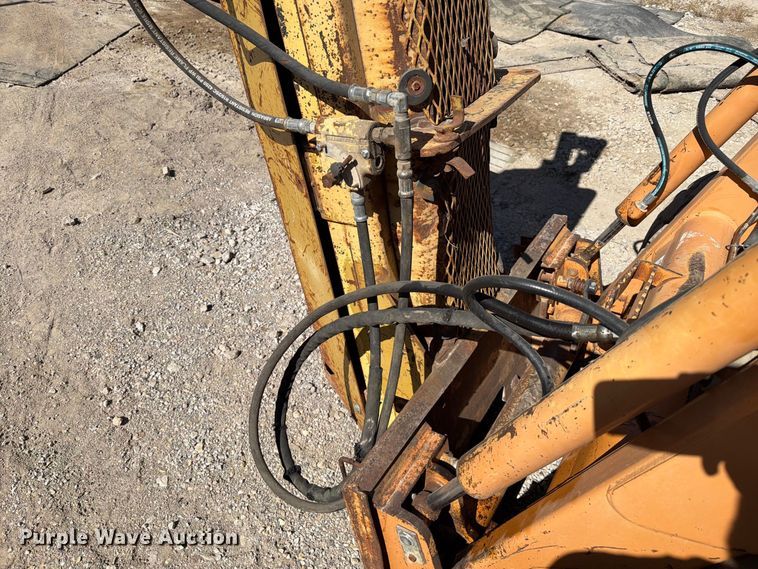 image for item FT6470 Bradco 9188F skid steer drop hammer