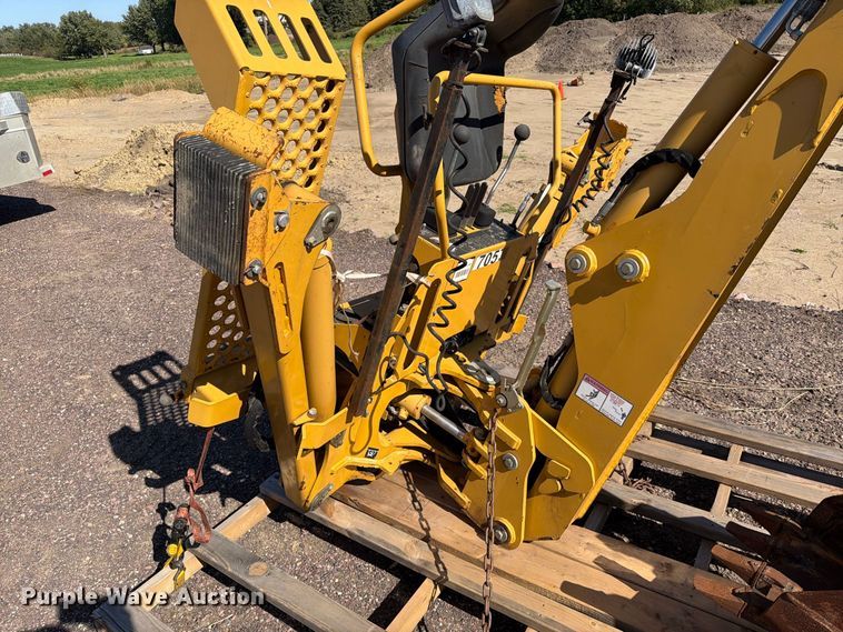 image for item FT6850 Vermeer B550 backhoe