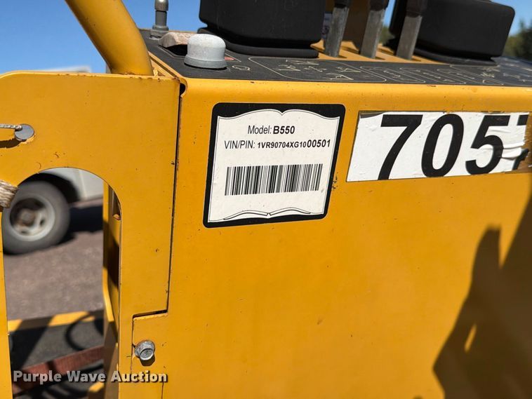 image for item FT6850 Vermeer B550 backhoe