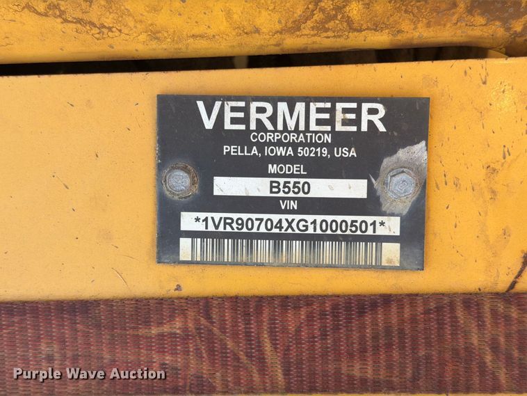 image for item FT6850 Vermeer B550 backhoe