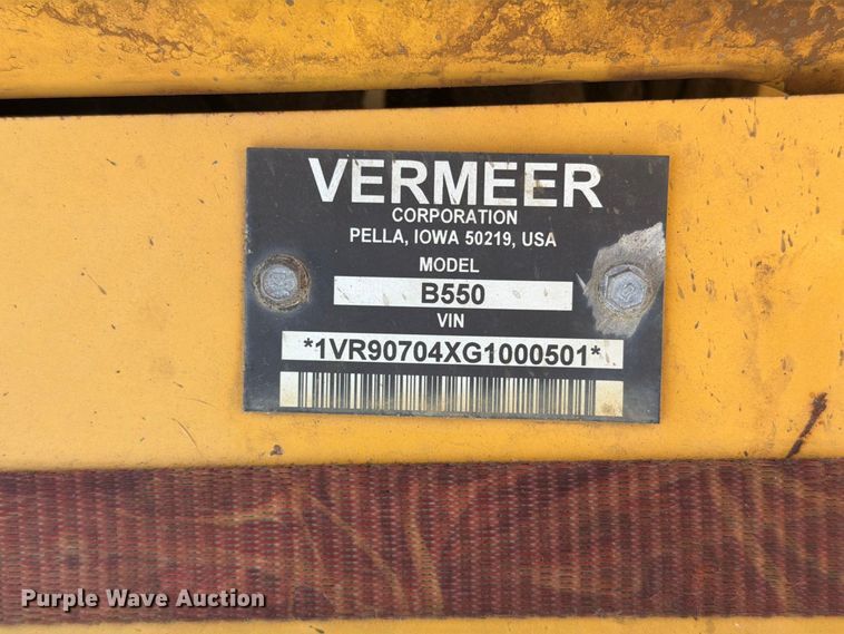 image for item FT6850 Vermeer B550 backhoe