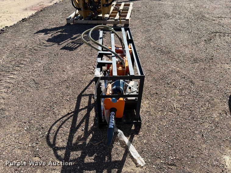 image for item FT6851 2024 Jisan JDB500B breaker