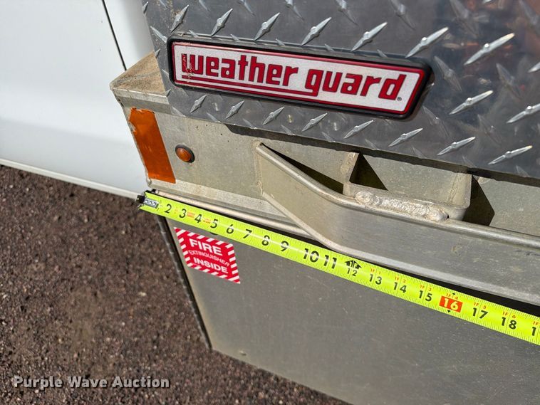 image for item FT6852 2016 Chevrolet Silverado 3500HD Crew Cab pickup truck