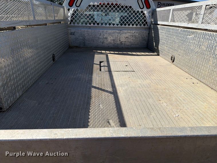 image for item FT6852 2016 Chevrolet Silverado 3500HD Crew Cab pickup truck