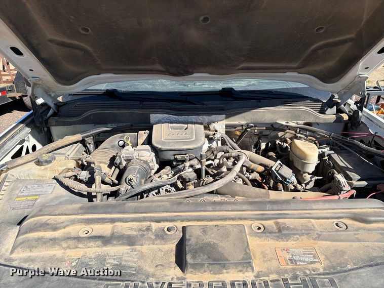 image for item FT6852 2016 Chevrolet Silverado 3500HD Crew Cab pickup truck