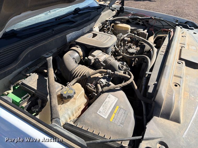image for item FT6852 2016 Chevrolet Silverado 3500HD Crew Cab pickup truck