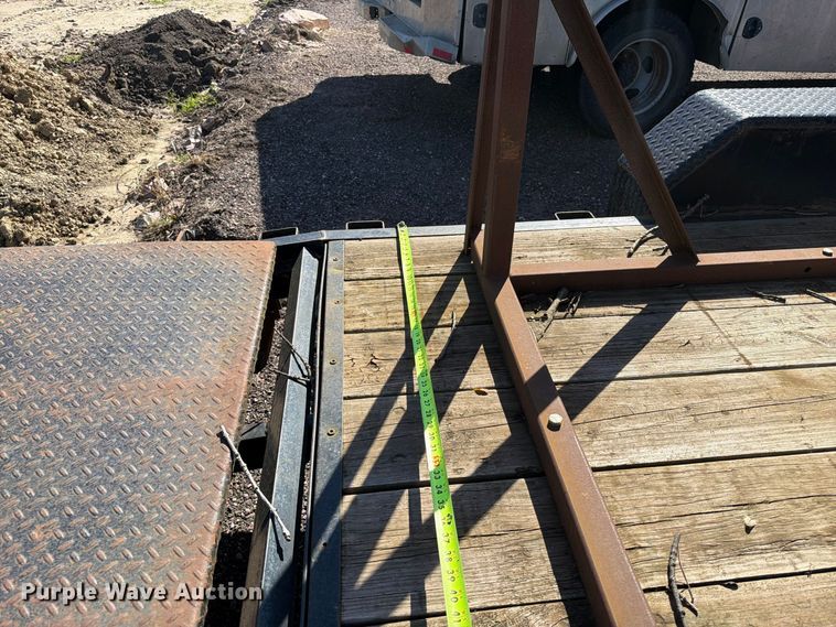 image for item FT6854 2018 Novae equipment trailer