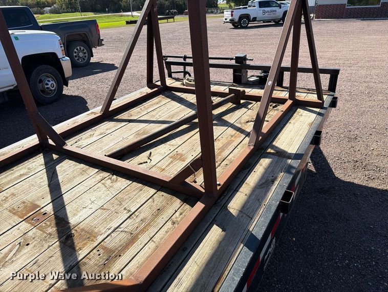 image for item FT6854 2018 Novae equipment trailer
