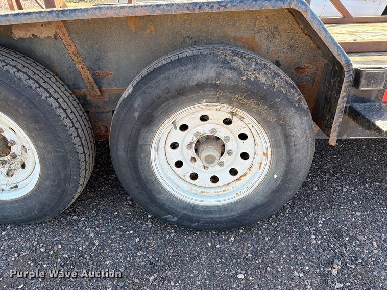 image for item FT6854 2018 Novae equipment trailer