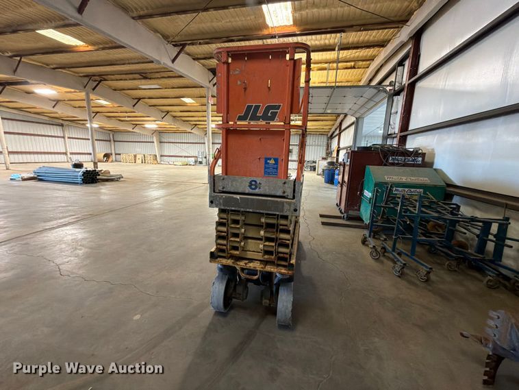 image for item FT6861 2005 JLG 2630ES scissor lift