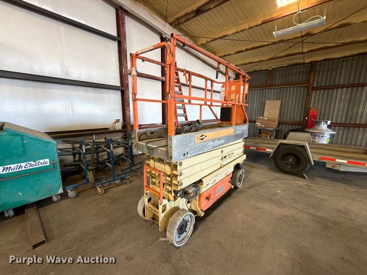 image for item FT6861 2005 JLG 2630ES scissor lift