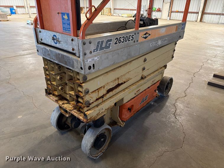 image for item FT6861 2005 JLG 2630ES scissor lift