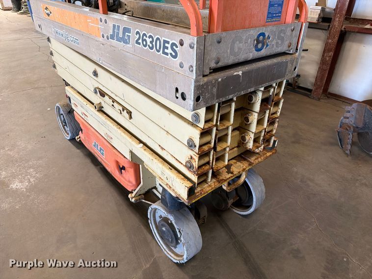 image for item FT6861 2005 JLG 2630ES scissor lift