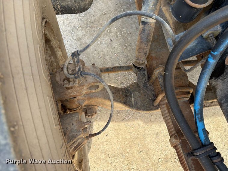 image for item FT6864 1990 International 4700 tank truck