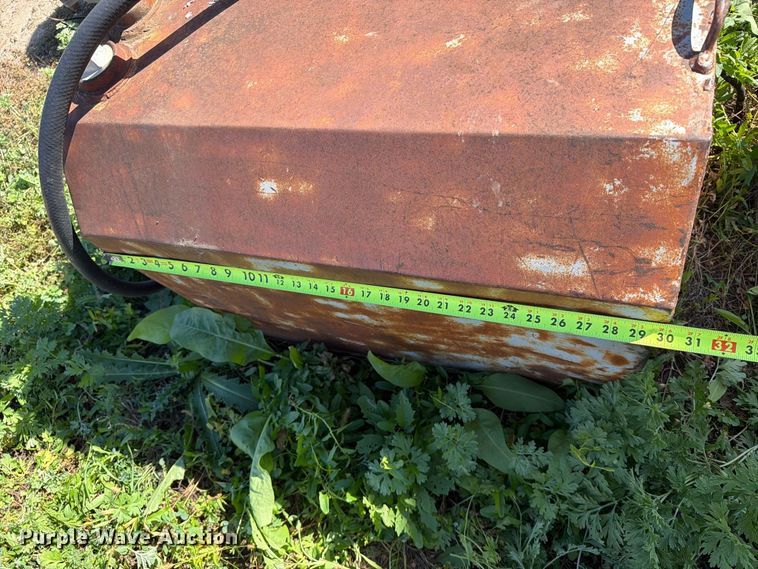image for item FT6882 (2) fuel tanks