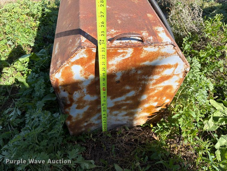 image for item FT6882 (2) fuel tanks