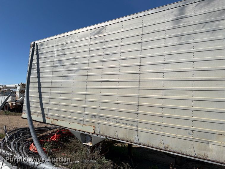 image for item FT6883 1963 Fruehauf VD6-F2-38-E Office Trailer