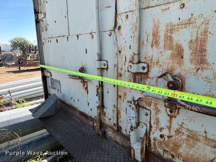 image for item FT6883 1963 Fruehauf VD6-F2-38-E Office Trailer