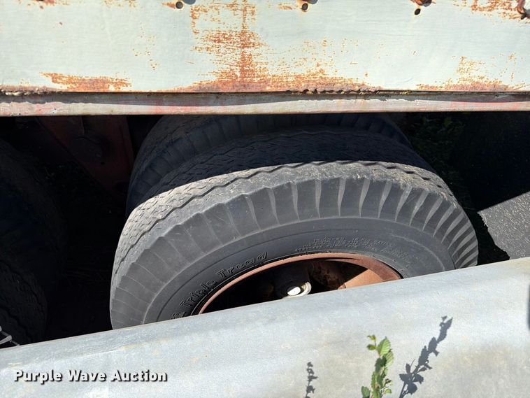 image for item FT6883 1963 Fruehauf VD6-F2-38-E Office Trailer