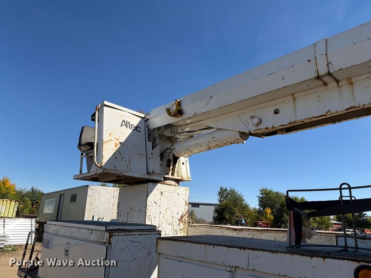image for item FT6894 1997 Freightliner FL70 digger derrick truck