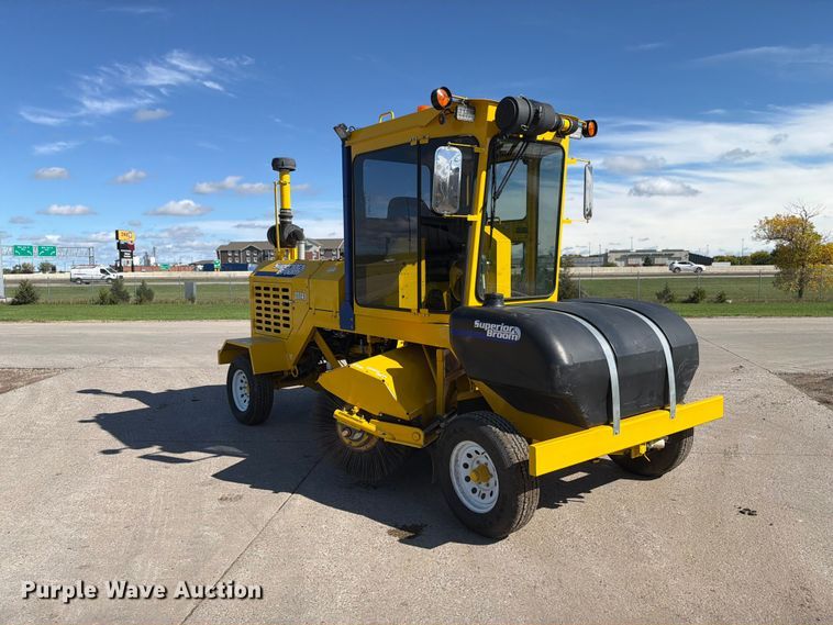 image for item FT7532 2024 Superior DT74-J broom