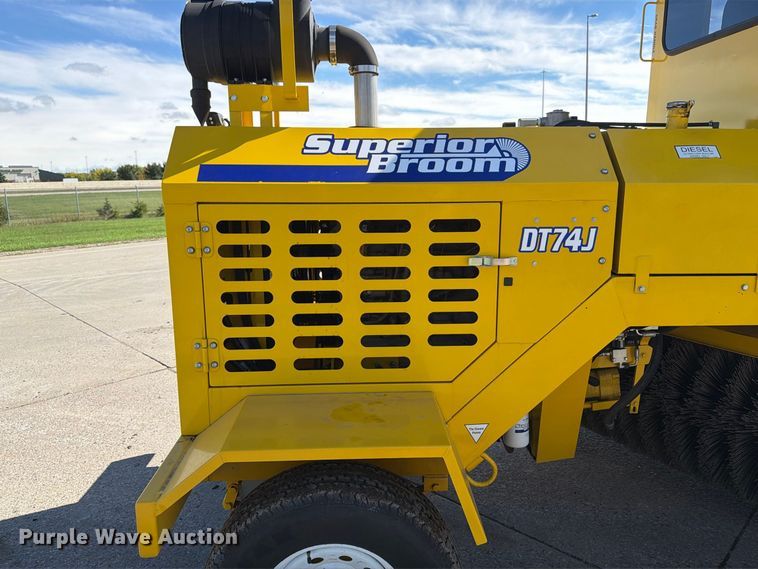 image for item FT7532 2024 Superior DT74-J broom