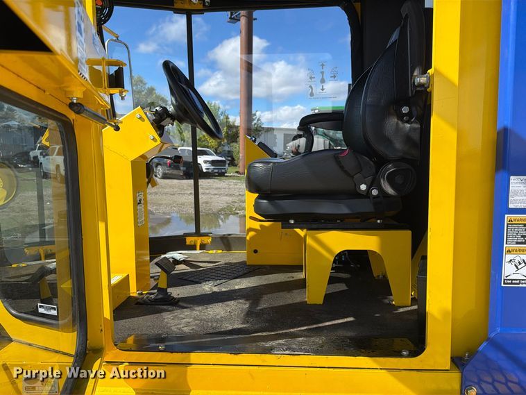 image for item FT7532 2024 Superior DT74-J broom
