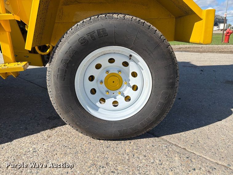 image for item FT7532 2024 Superior DT74-J broom