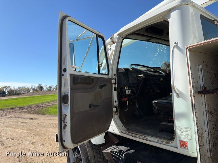 image for item FT7547 1996 International 2554 sewer jetter truck