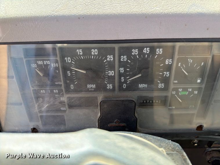 image for item FT7547 1996 International 2554 sewer jetter truck