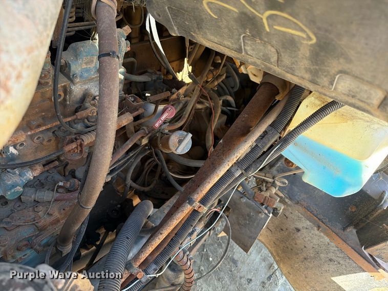 image for item FT7547 1996 International 2554 sewer jetter truck