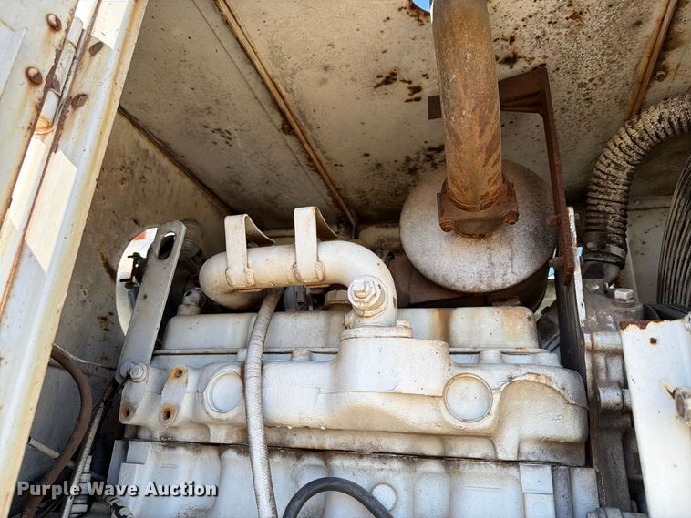 image for item FT7547 1996 International 2554 sewer jetter truck
