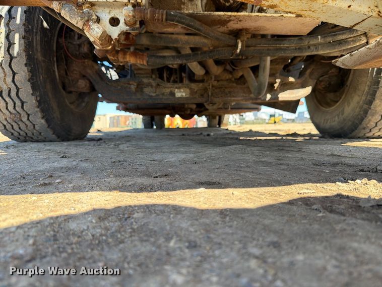 image for item FT7547 1996 International 2554 sewer jetter truck