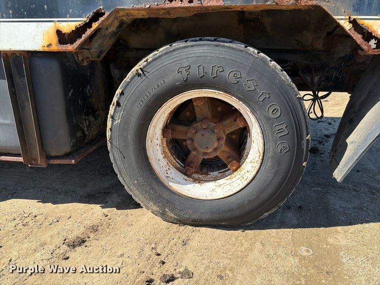 image for item FT7547 1996 International 2554 sewer jetter truck