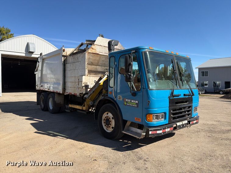 image for item FT7556 2007 American Lafrance Condor refuse truck