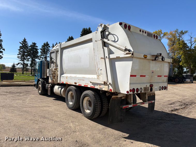 image for item FT7556 2007 American Lafrance Condor refuse truck