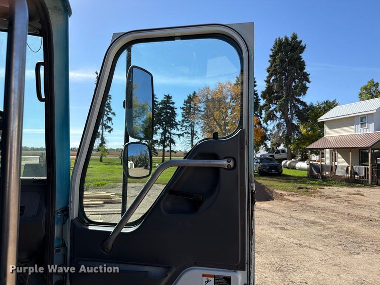 image for item FT7556 2007 American Lafrance Condor refuse truck
