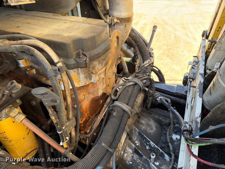 image for item FT7556 2007 American Lafrance Condor refuse truck
