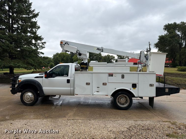 image for item FT8101 2015 Ford F450 Super Duty bucket truck