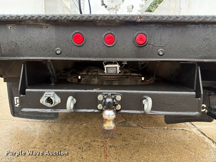 image for item FT8101 2015 Ford F450 Super Duty bucket truck