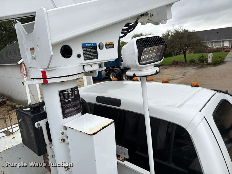 image for item FT8101 2015 Ford F450 Super Duty bucket truck