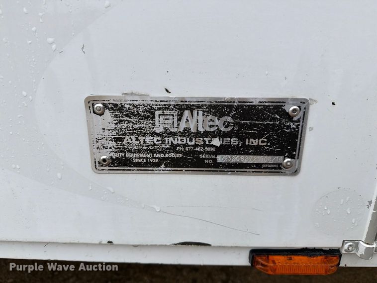 image for item FT8101 2015 Ford F450 Super Duty bucket truck