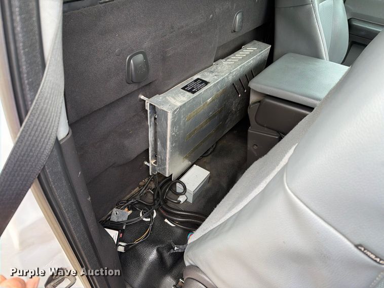 image for item FT8101 2015 Ford F450 Super Duty bucket truck