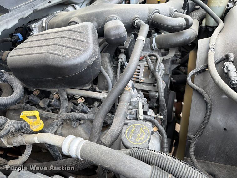 image for item FT8101 2015 Ford F450 Super Duty bucket truck