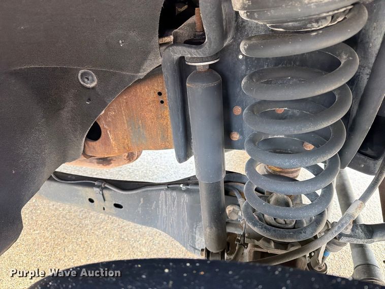 image for item FT8101 2015 Ford F450 Super Duty bucket truck