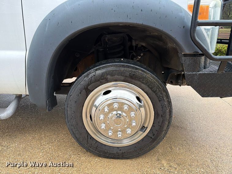 image for item FT8101 2015 Ford F450 Super Duty bucket truck