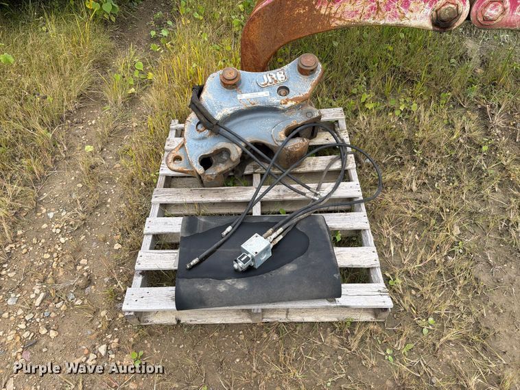 image for item FT8140 JRB coupler