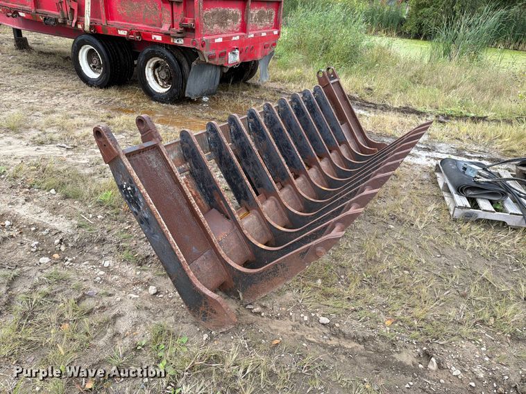 image for item FT8141 Wheel loader rock bucket